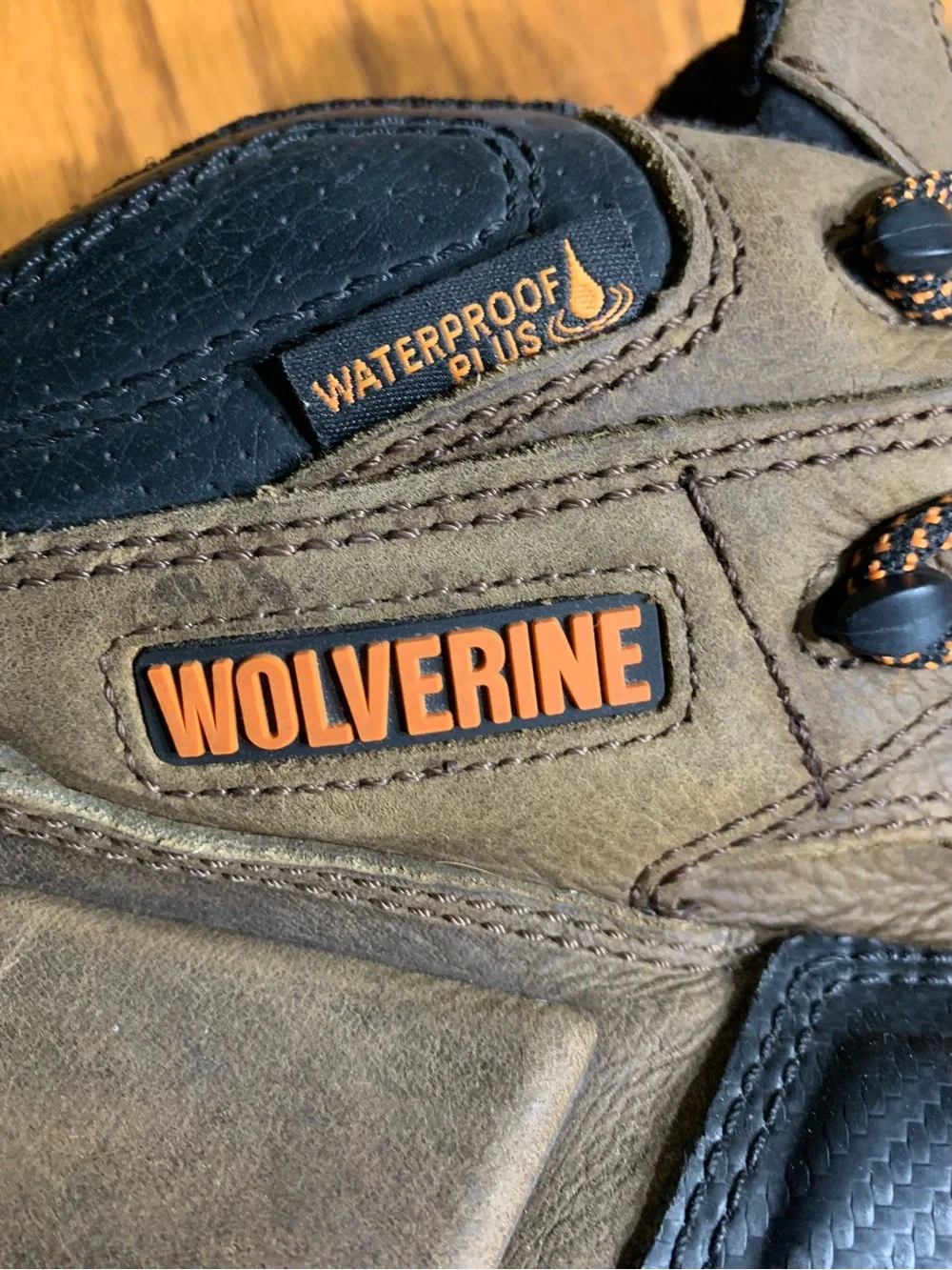 Men’s Wolverine Overpass composite toe safety boots in size 11.5W.